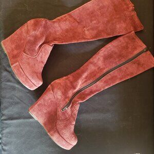Hanna Red Suede boots Size 12.5